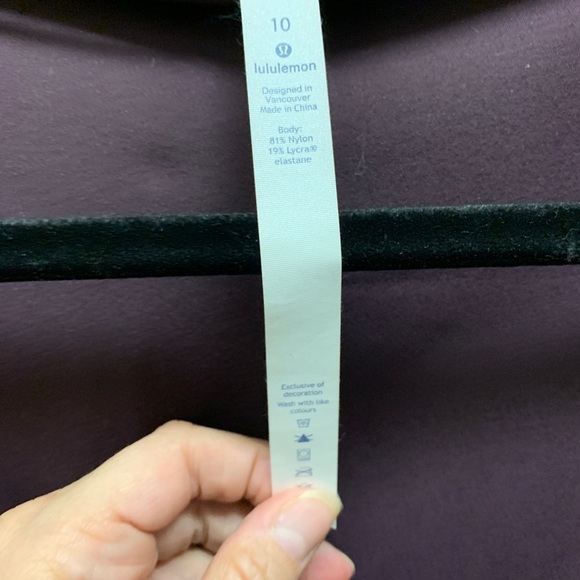 Lulu lemon full freedom top - Picture 3 of 3